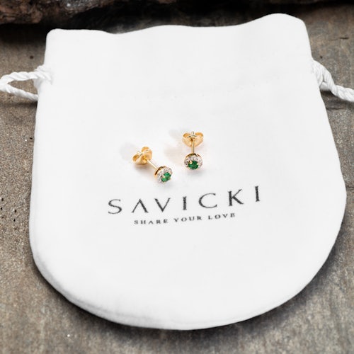 Kolczyki Savicki: złote, diamenty, szmaragdy